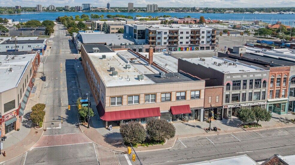 More Photos Of 240 Huron Ave, Port Huron Storefront For Lease