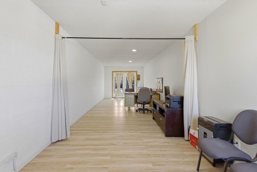 More Photos Of 4305 E Highway 260, Payson Self Storage For Sale