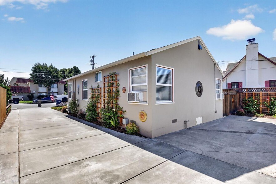 More Photos Of 20847 Chester St, Castro Valley Multifamily For Sale
