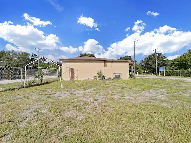 More Photos Of 4501 N 42nd St, Tampa Religious Facility For Sale