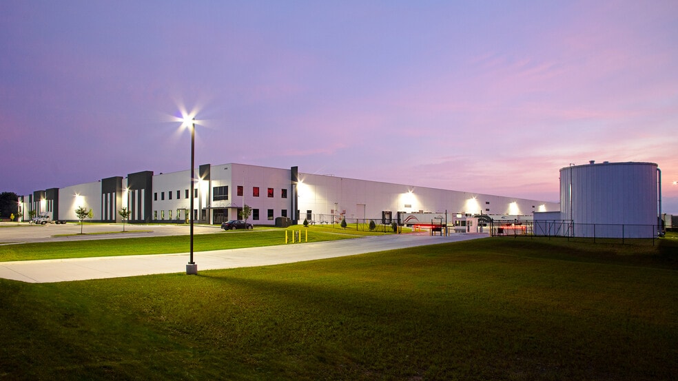 More Photos Of 5635 N Graham Rd, Whiteland Unknown For Sale