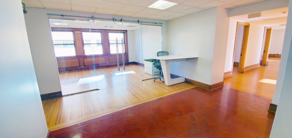 More Photos Of 730 17th St, Denver Office For Sale