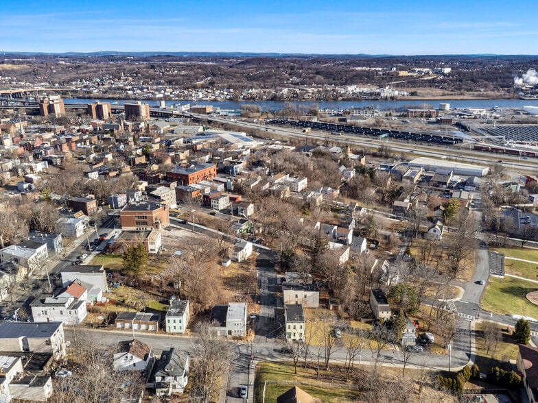 More Photos Of 90 Second Avenue, Albany Land For Sale