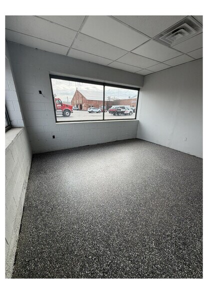 More Photos Of 2 Main St, Depew Refrigeration Cold Storage For Lease