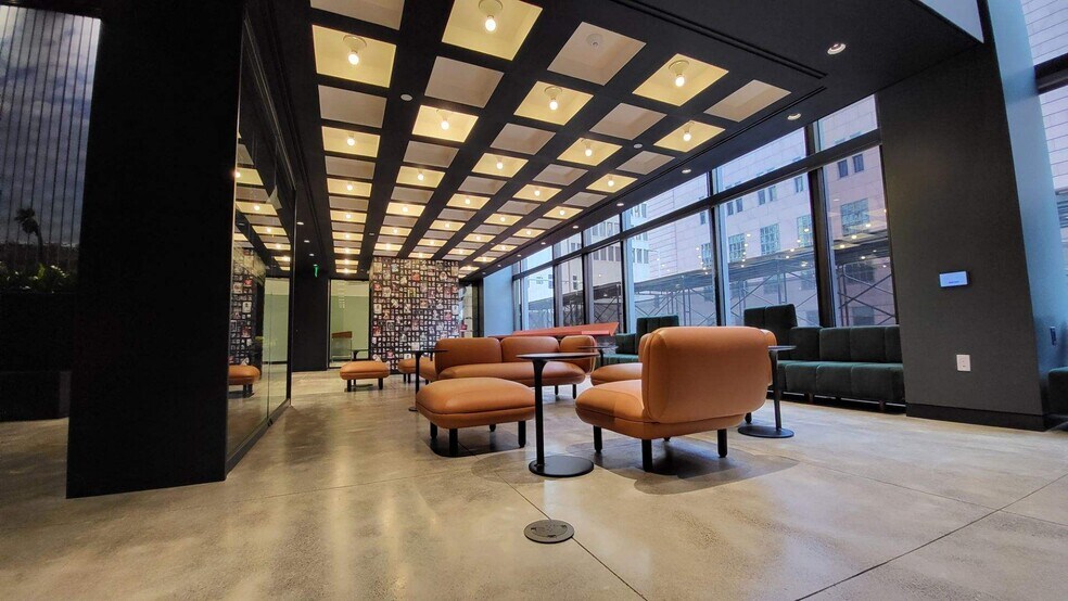 More Photos Of 700 Milam St, Houston Office For Lease