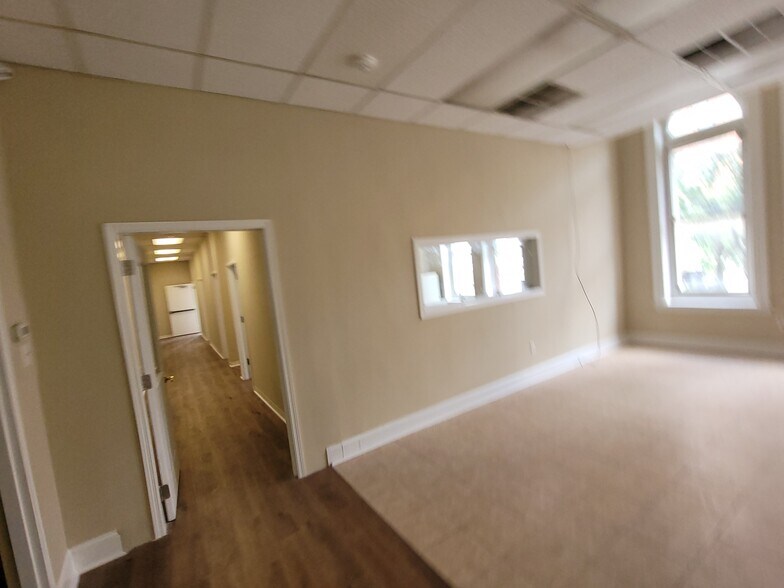 More Photos Of 501 Penn St, Reading Office For Sale