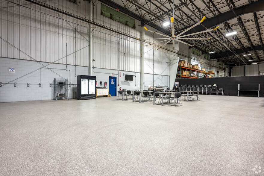 More Photos Of 100 Morgan Olson Way, Ringgold Manufacturing For Lease