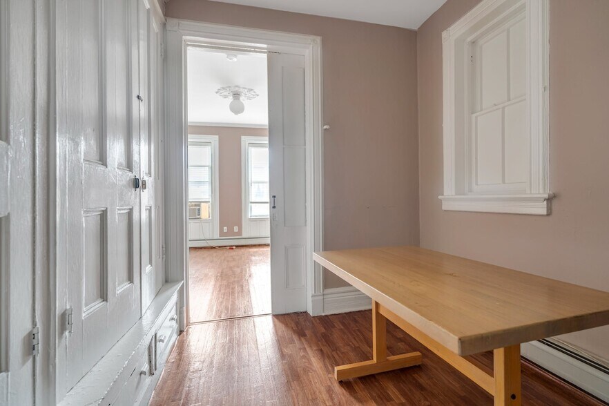 More Photos Of 746 Park Ave, Hoboken Storefront Retail Residential For Lease