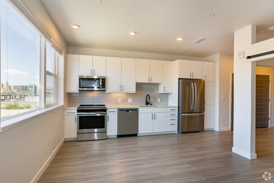 More Photos Of 2401 Blake St, Denver Apartments For Lease
