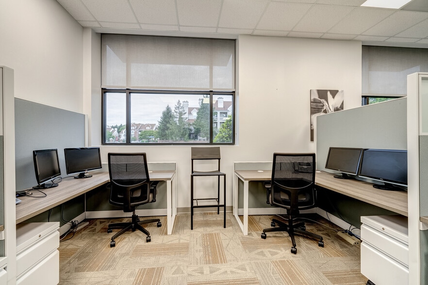 More Photos Of 5990 Kingstowne Towne Ctr, Alexandria Coworking Space