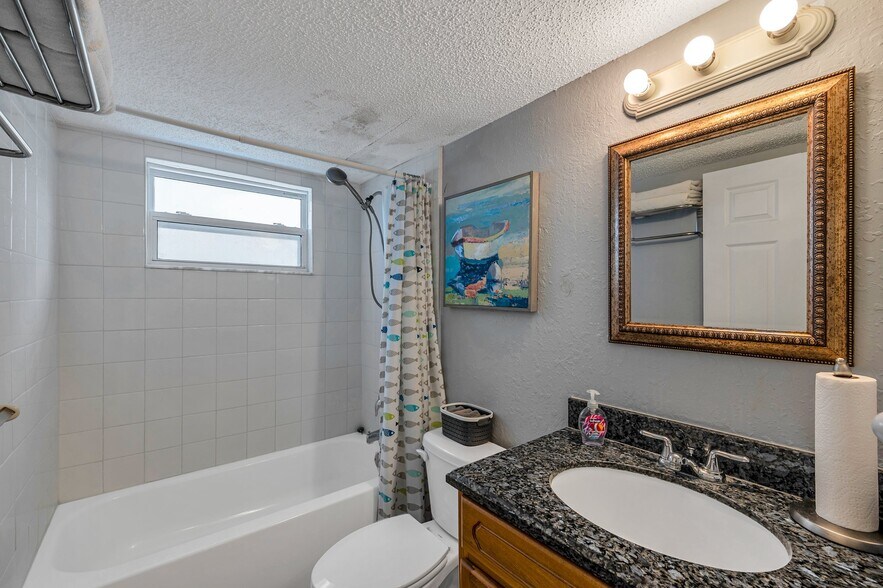 More Photos Of 1809 Gulf Blvd, Indian Rocks Beach Apartments For Sale