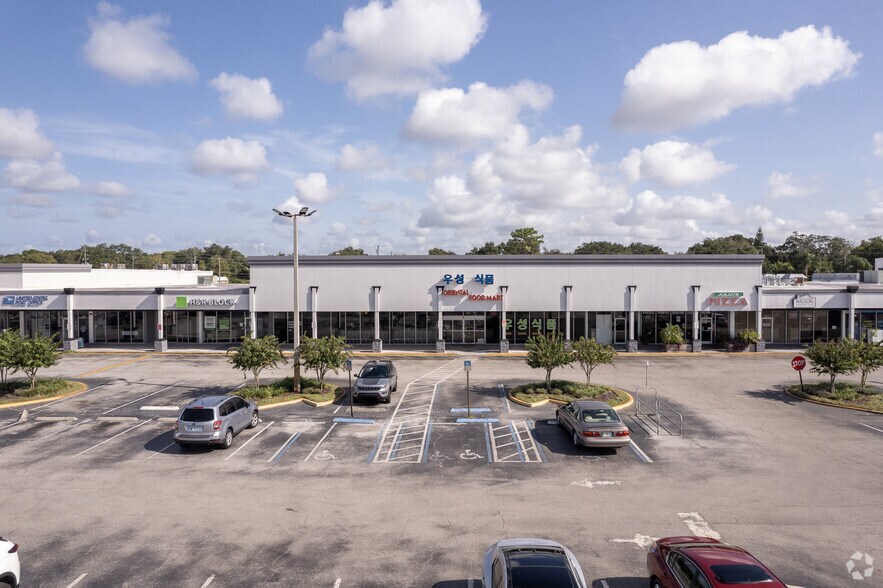 More Photos Of 5019-5087 Edgewater Dr, Orlando General Retail For Lease