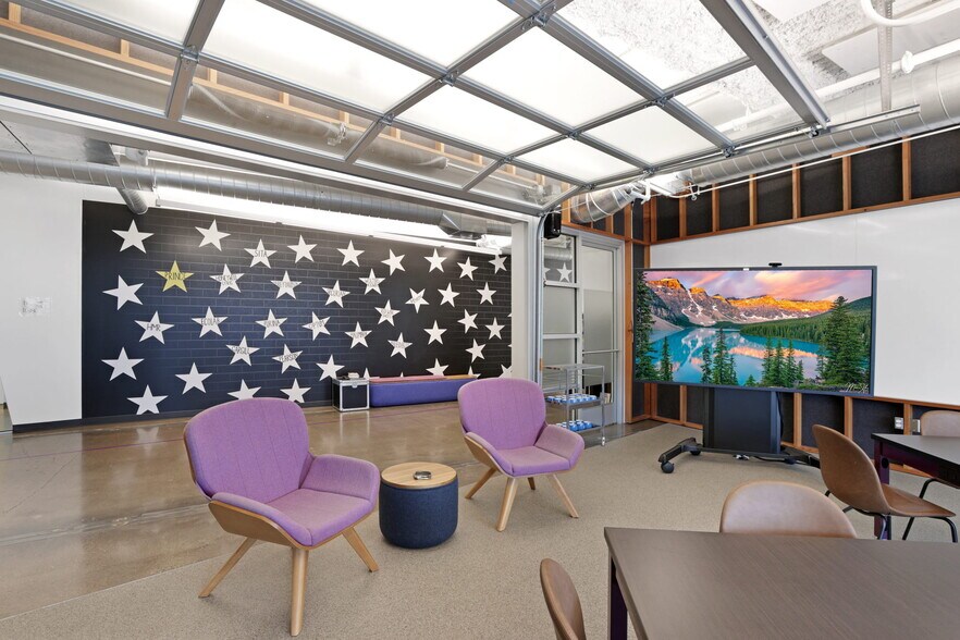 More Photos Of 1665 Utica Ave S, Saint Louis Park Unknown For Lease