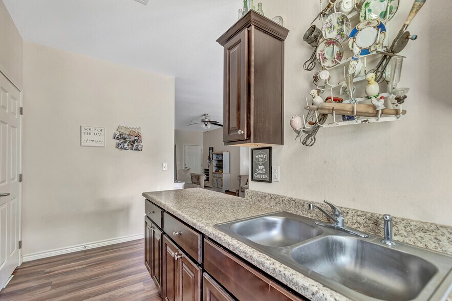 More Photos Of 24334 FM 2090 Rd, Splendora Office Residential For Sale