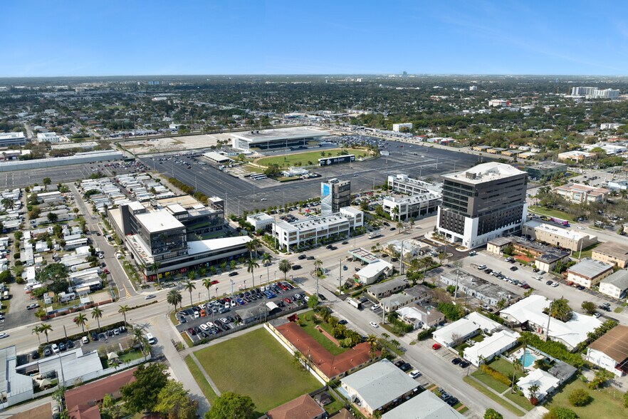More Photos Of 800 N Federal Hwy, Hallandale Beach Medical For Lease