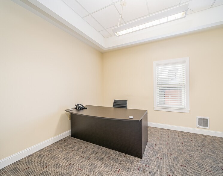 More Photos Of 306 Washington St, Hoboken Office For Lease