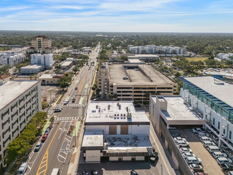More Photos Of 2070-2074 Ringling Blvd, Sarasota Storefront Retail Office For Lease