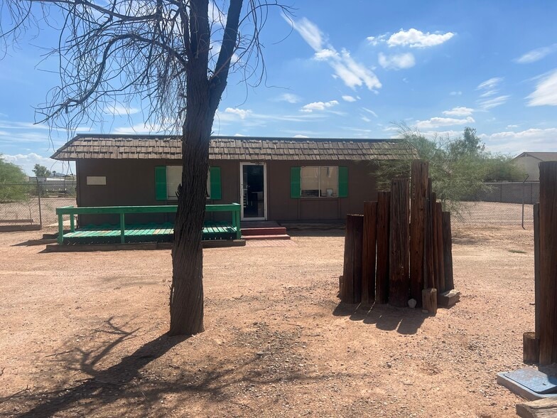 Primary Photo Of 1053 E Racine Pl, Casa Grande Office For Sale