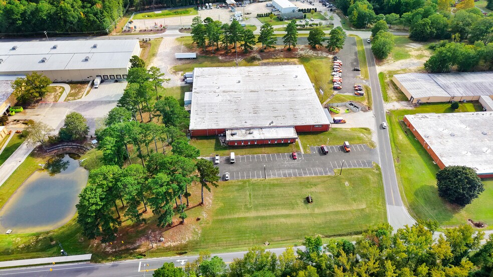 More Photos Of 500 E Gannon Ave, Zebulon Manufacturing For Lease