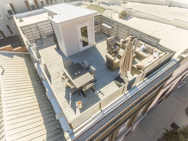 More Photos Of 428-432 2nd St, Macon Storefront Retail Residential For Sale