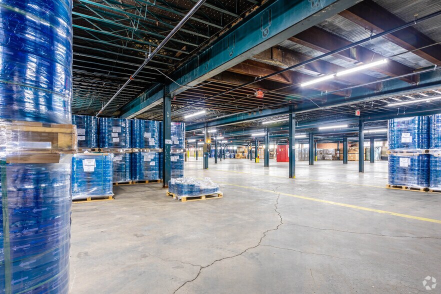 More Photos Of 200 Kelsey Ave, Ewing Warehouse For Lease