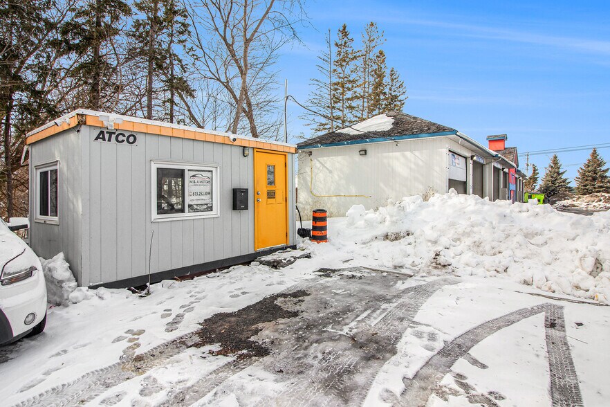 More Photos Of 2562 Bank St, Ottawa Land For Sale