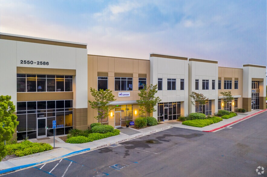 More Photos Of 2560-2566 Catamaran Way, Chula Vista Office For Lease