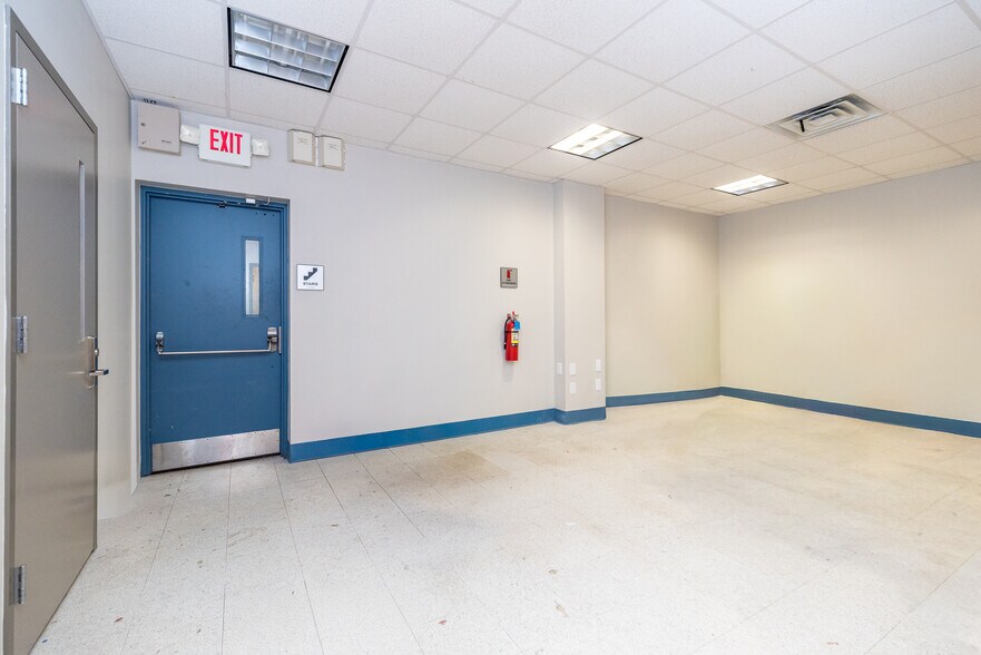 More Photos Of 1900 AM Dr, Quakertown Medical For Lease
