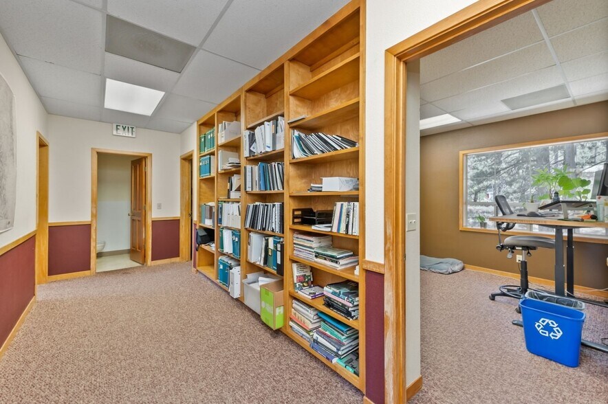 More Photos Of 12010 Donner Pass Rd, Truckee Office For Sale