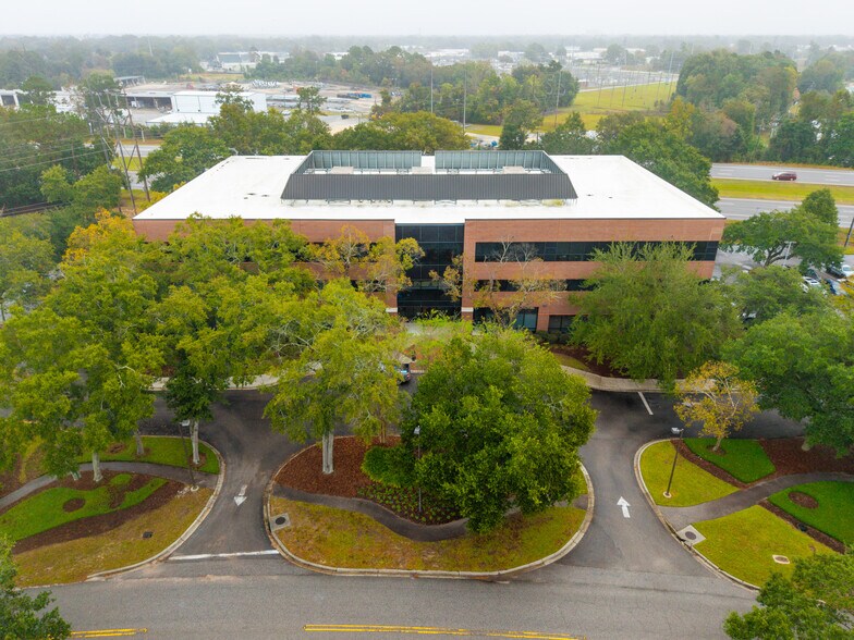 More Photos Of 3875 Faber Place Dr, North Charleston Medical For Lease