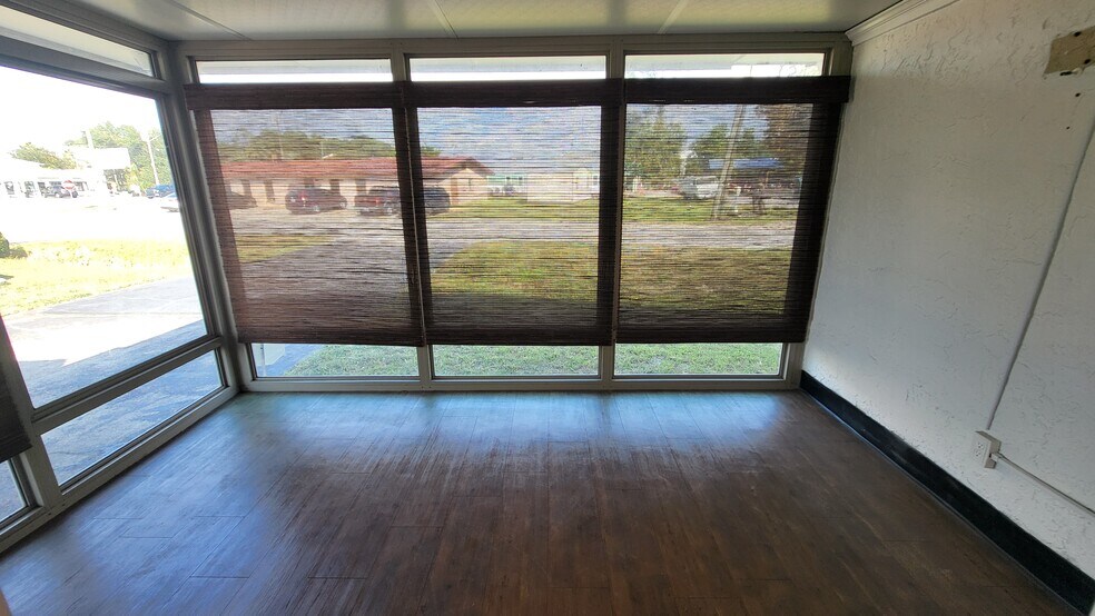 More Photos Of 8811 Front Beach Rd, Panama City Beach Medical For Lease