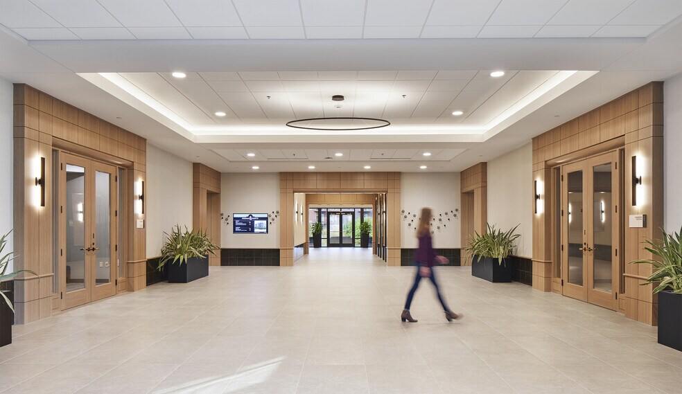 More Photos Of 5601 Green Valley Dr, Bloomington Office For Lease