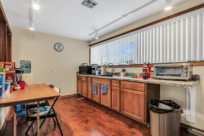 More Photos Of 1400 Sunset Ave, Waukegan Medical For Sale