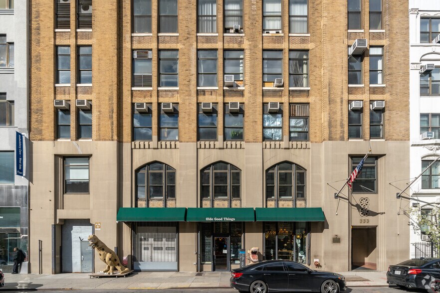 More Photos Of 333 W 52nd St, New York Office For Lease