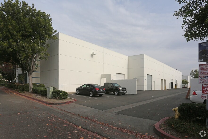 More Photos Of 3506 Lake Center Dr, Santa Ana Light Manufacturing For Lease