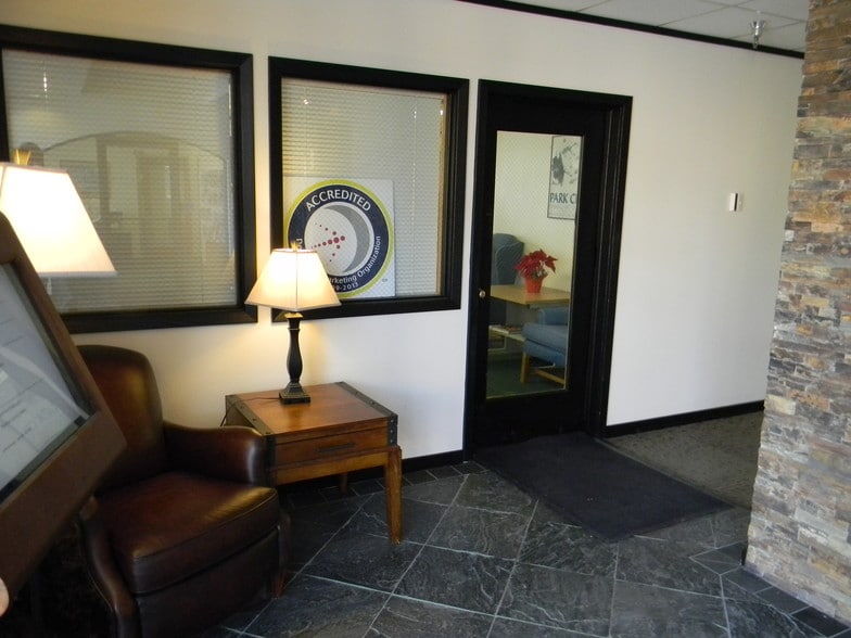 More Photos Of 1910 Prospector Ave, Park City Office For Lease