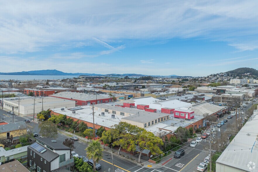 More Photos Of 1329 9th St, Berkeley Storefront Retail Office For Lease