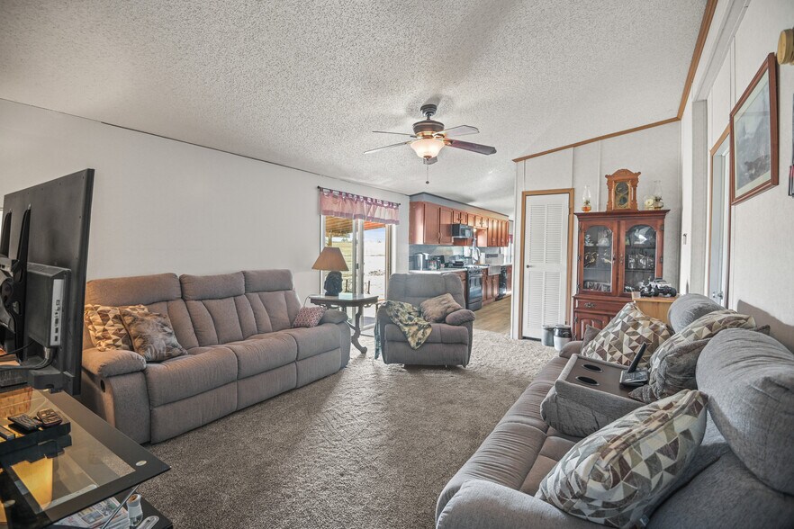 More Photos Of 33440 Highway 94, Yoder Apartments For Sale