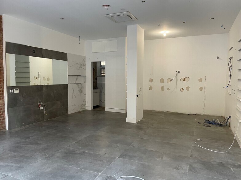 More Photos Of 457 W 125th St, New York Apartments For Lease