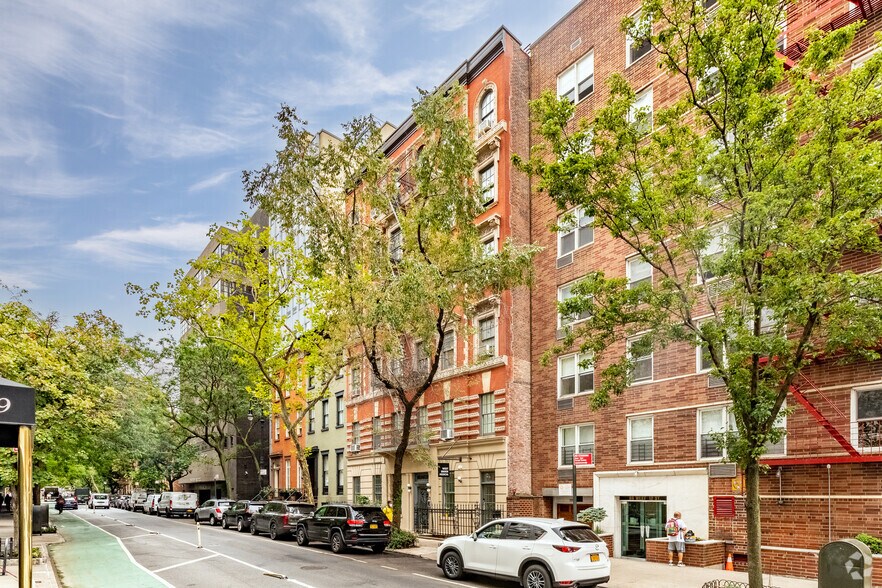 Primary Photo Of 82-84 W 12th St, New York Apartments For Sale