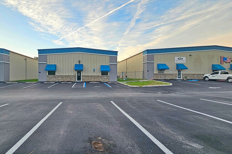 More Photos Of 705 S Easy St, Lecanto Industrial For Sale