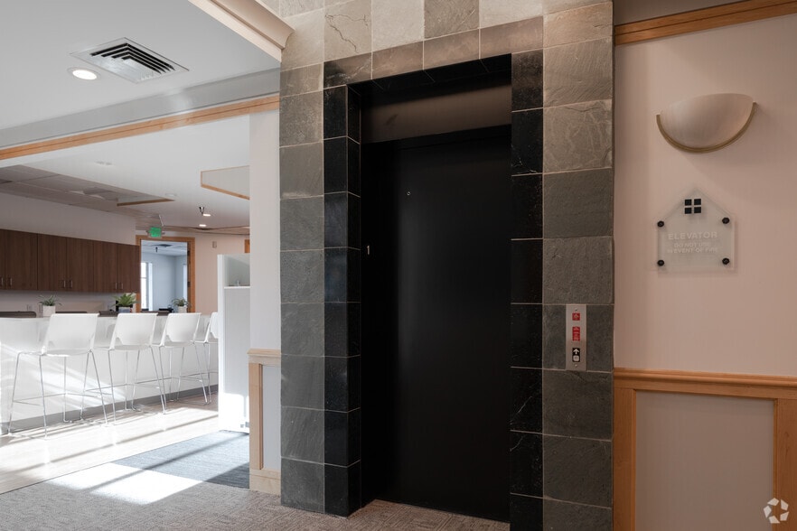 More Photos Of 4450 Arapahoe Ave, Boulder Coworking Space