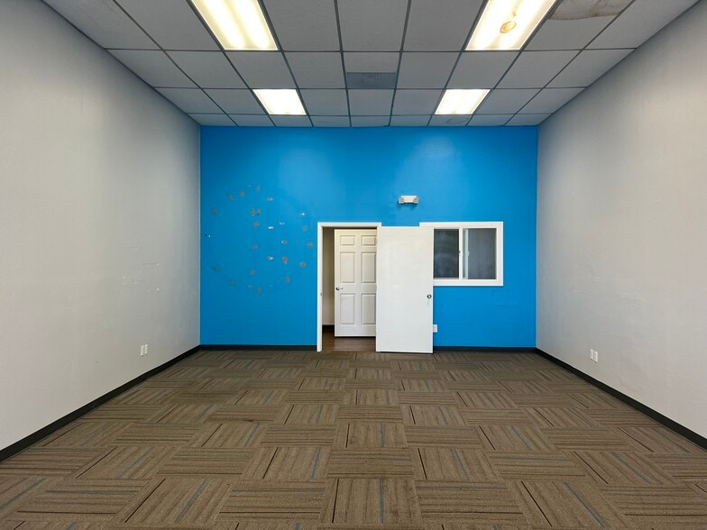 More Photos Of 34257 Fremont Blvd, Fremont Freestanding For Lease