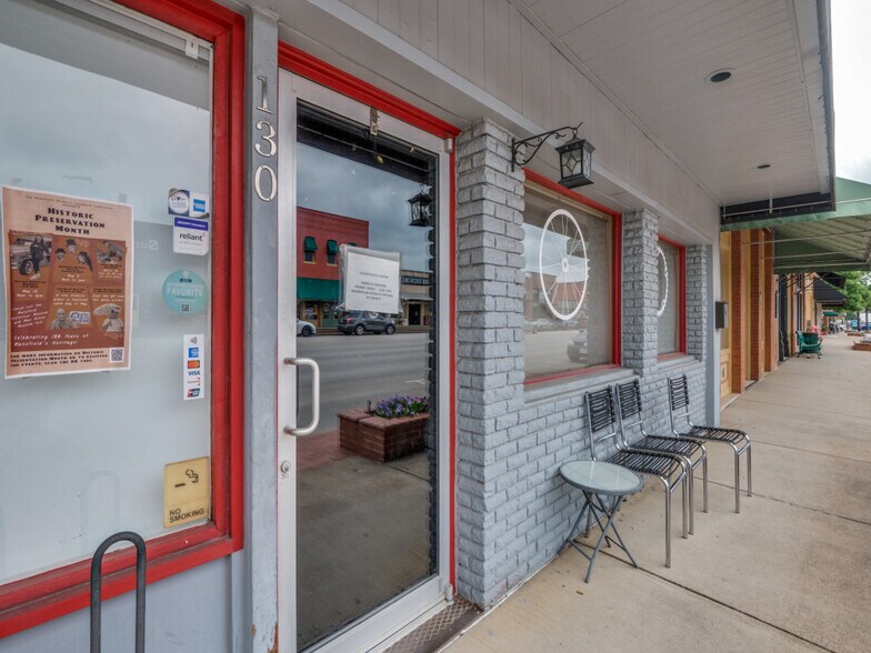 More Photos Of 130 N Main St, Mansfield Storefront Retail Office For Sale