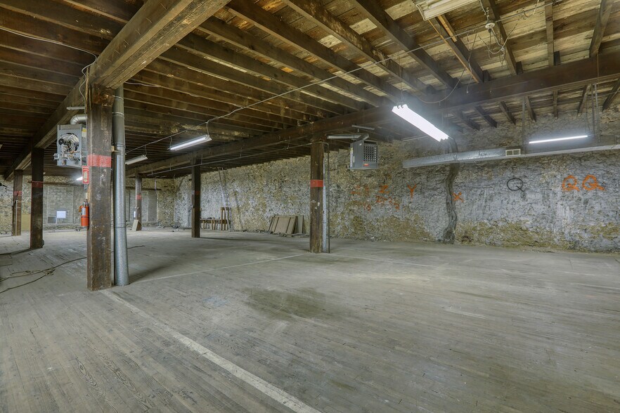 More Photos Of 5416 Lena St, Philadelphia Warehouse For Sale