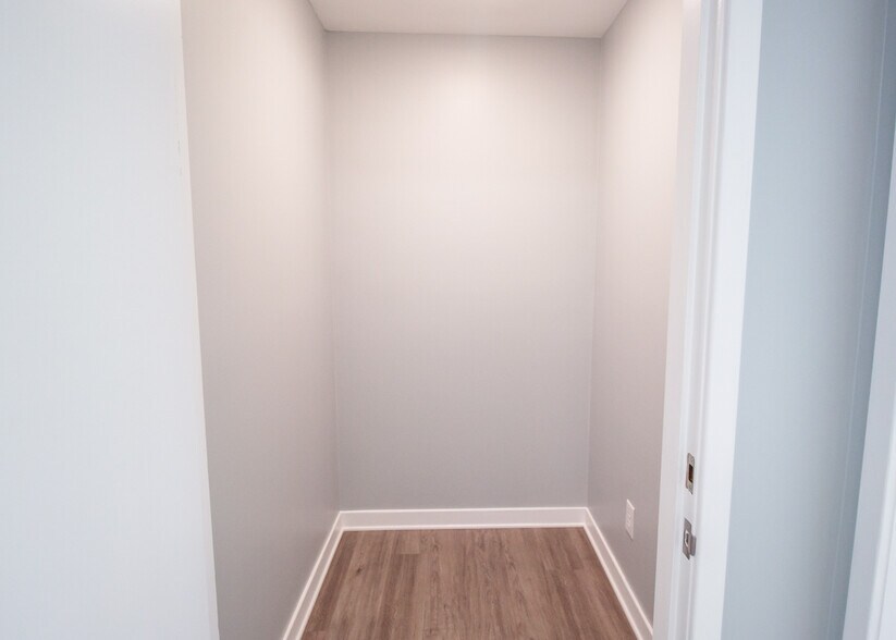 More Photos Of 3951-3955 Market St, Wilmington Loft Creative Space For Lease