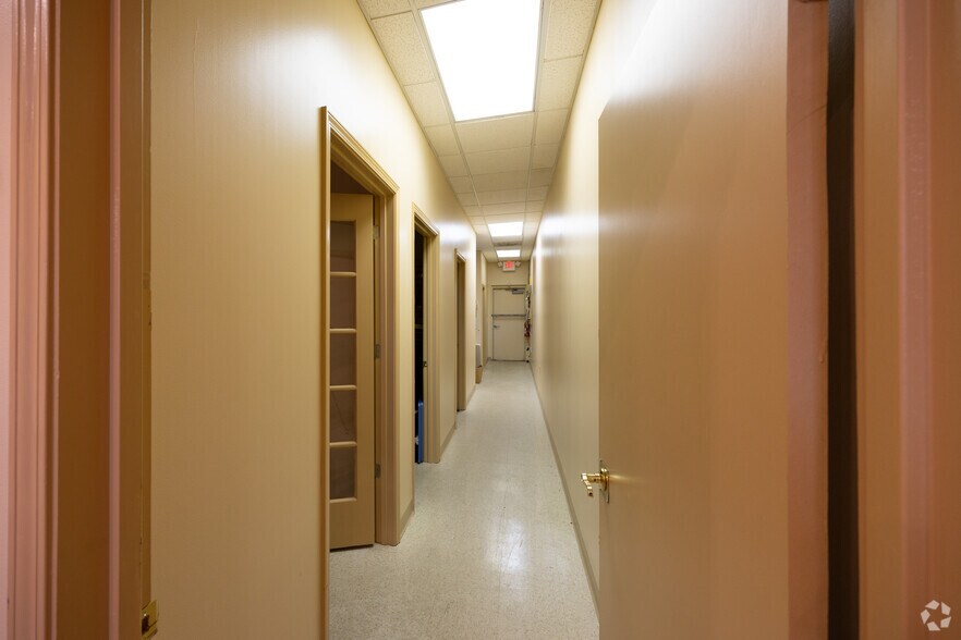 More Photos Of 11550 Jones Bridge Rd, Alpharetta Unknown For Lease