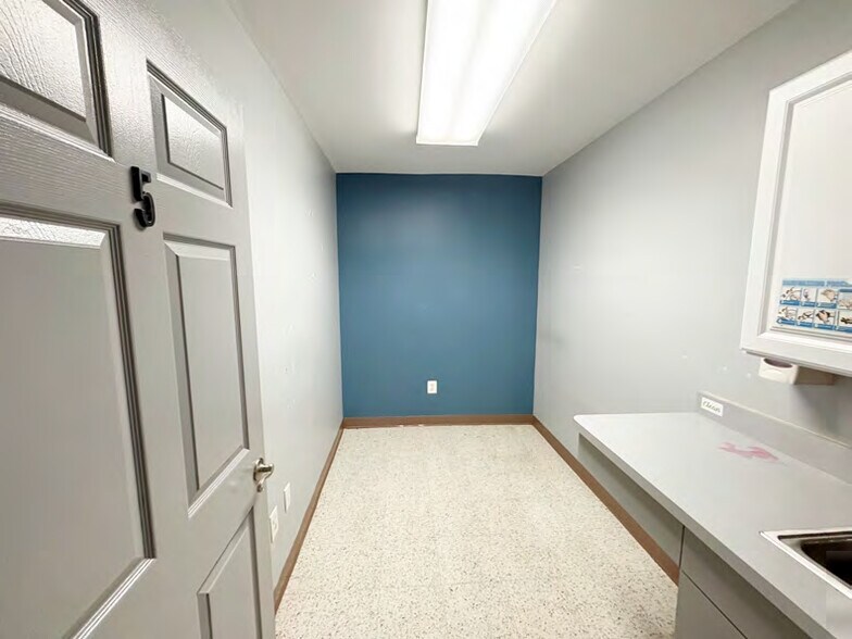 More Photos Of 10 1st St, Hackensack Medical For Sale