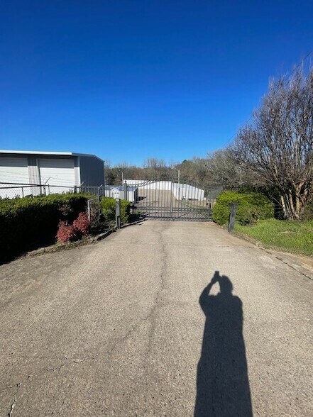 More Photos Of 4615 N Highway 71, Alma Freestanding For Sale