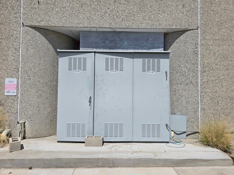 More Photos Of 31248 Dunham Way, Thousand Palms Warehouse For Sale